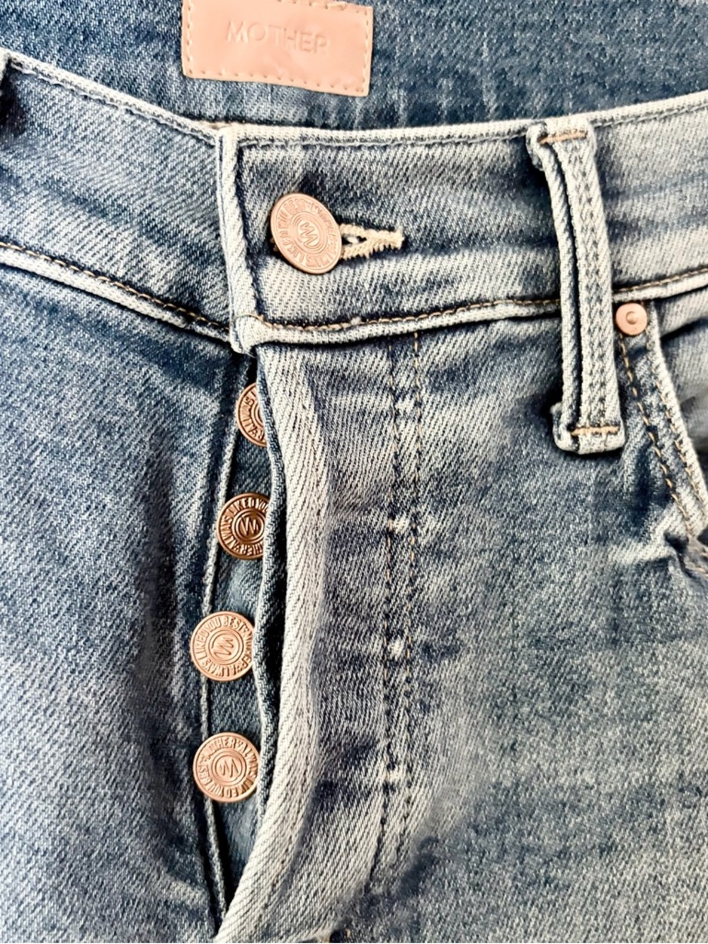 MOTHER The Mid Rise Hiker Hover Jeans in Full Moon Size 26 - Picture 3 of 10